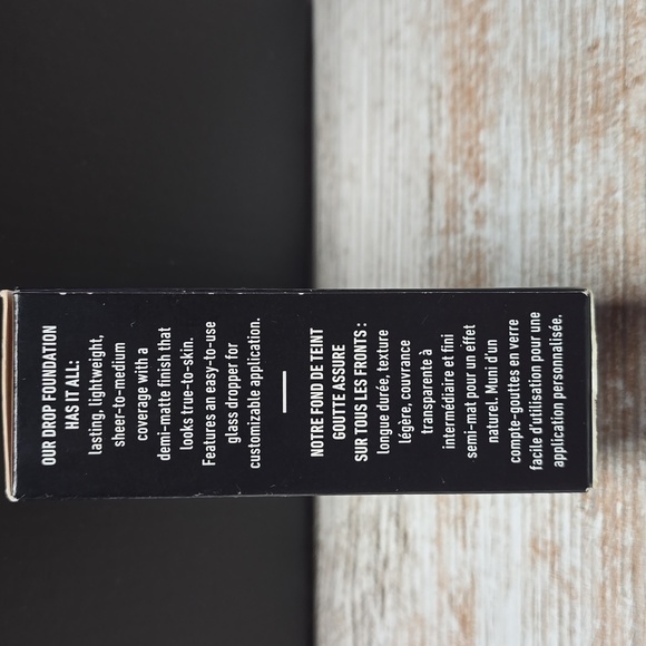 NYX Total Control Pro Foundation - Golden - Picture 6 of 7